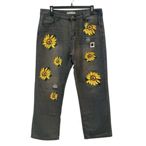 MISSLOOK Dark Gray Jeans with Sunflower Accents